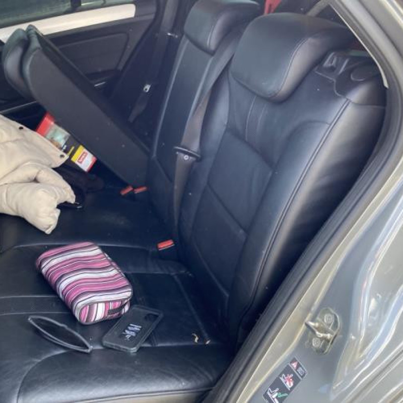 Pretensionneur de ceinture avant droit MERCEDES CLASSE M 164 Photo n°18