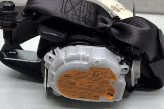 Pretensionneur de ceinture avant droit KIA CEE-D 2