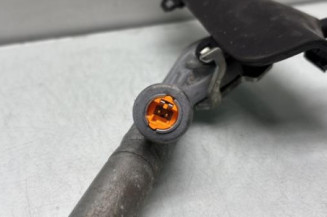 Pretensionneur de ceinture avant gauche RENAULT MEGANE 4