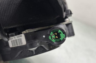 Pretensionneur de ceinture avant gauche RENAULT MEGANE 4