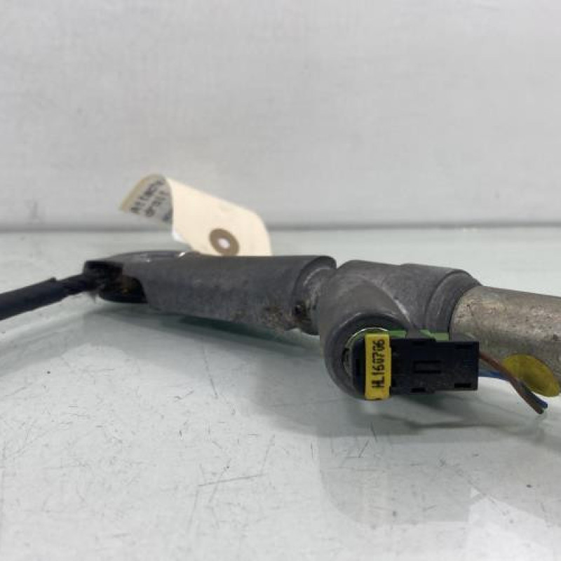 Pretensionneur de ceinture avant droit RENAULT ESPACE 4 Photo n°3