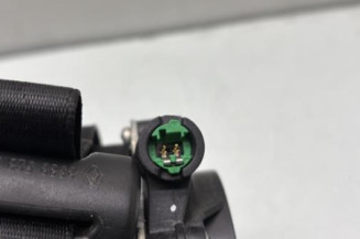 Pretensionneur de ceinture avant gauche RENAULT MEGANE 4