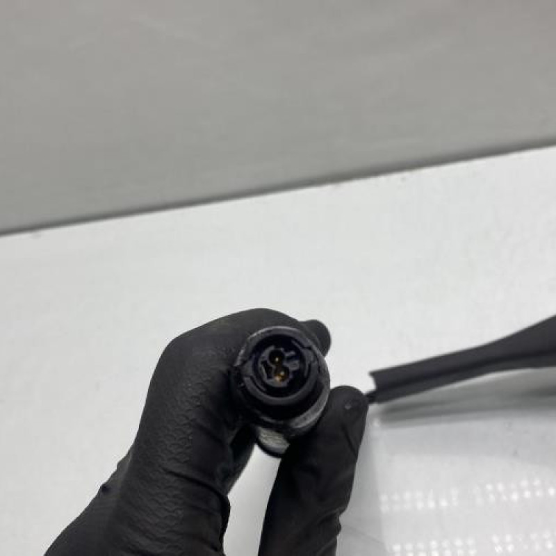 Pretensionneur de ceinture avant droit OPEL MOKKA 1 Photo n°3