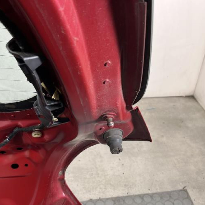 Malle/Hayon arriere PEUGEOT 208 1 Photo n°10