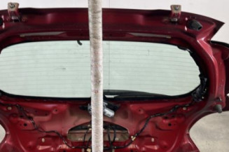 Malle/Hayon arriere PEUGEOT 208 1