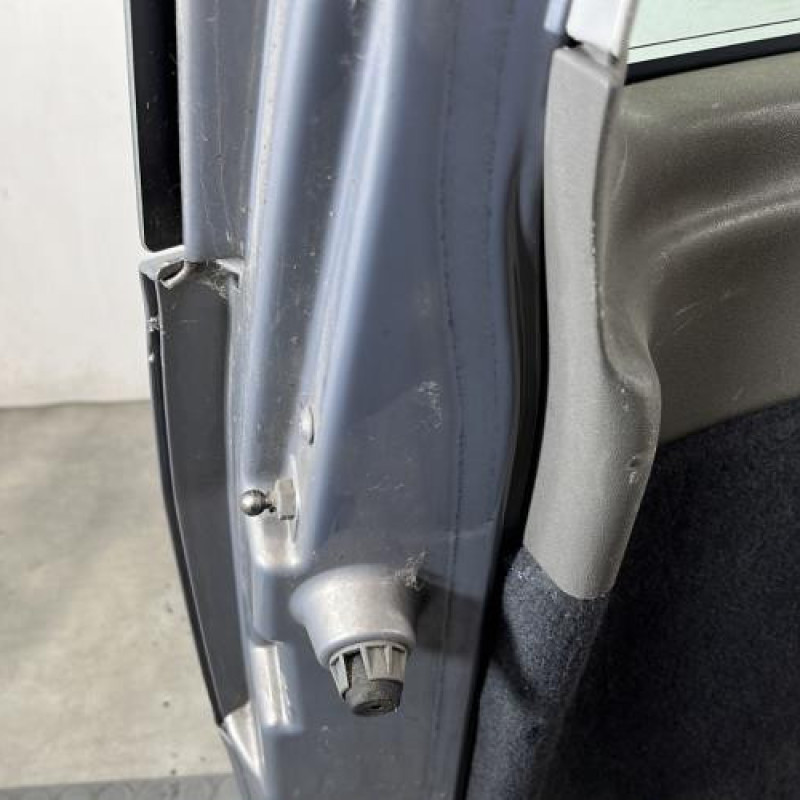 Malle/Hayon arriere RENAULT ESPACE 4 Photo n°8