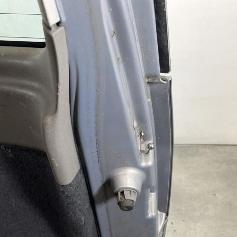 Malle/Hayon arriere RENAULT ESPACE 4 Photo n°9