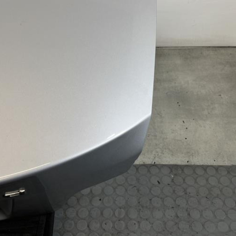 Malle/Hayon arriere BMW SERIE 1 E88 Photo n°4