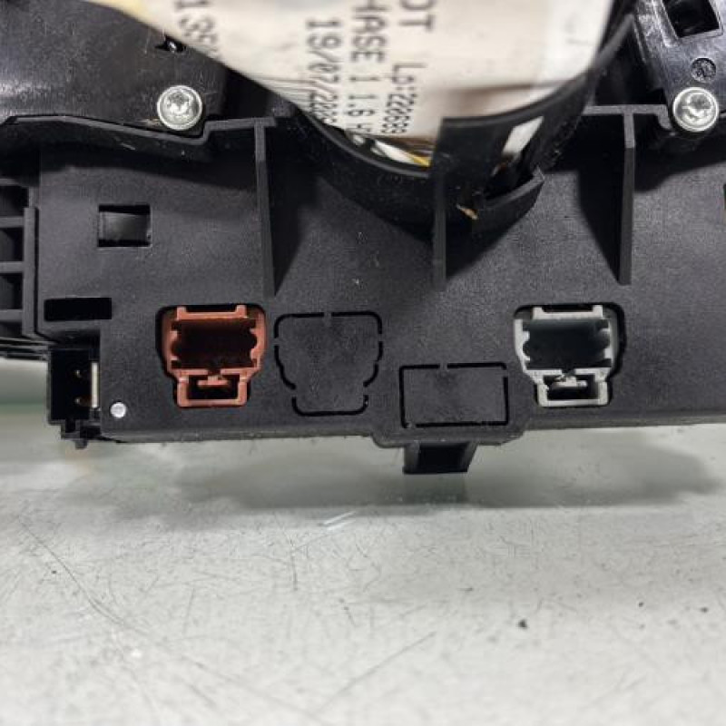 Com (Bloc Contacteur Tournant+Commodo Essuie Glace+Commodo Phare) PEUGEOT 207 Photo n°7