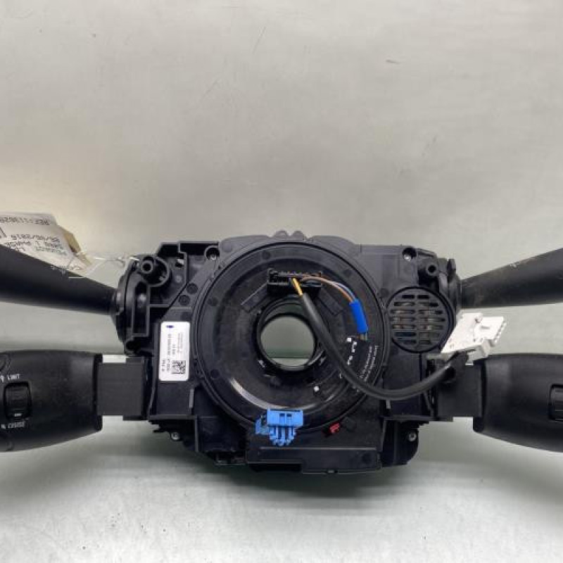 Com (Bloc Contacteur Tournant+Commodo Essuie Glace+Commodo Phare) PEUGEOT 5008 1 Photo n°1