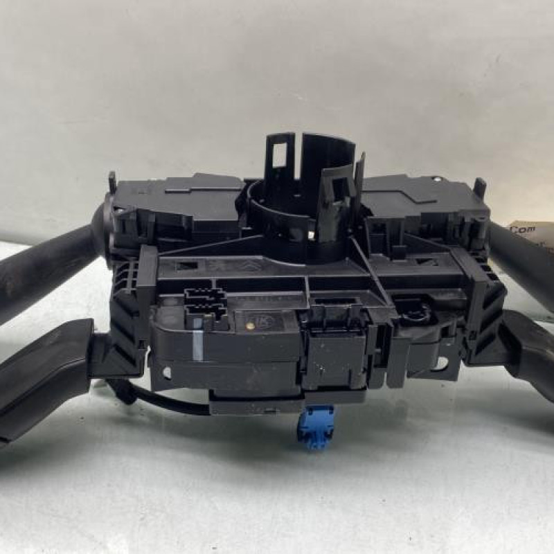 Com (Bloc Contacteur Tournant+Commodo Essuie Glace+Commodo Phare) PEUGEOT 5008 1 Photo n°7