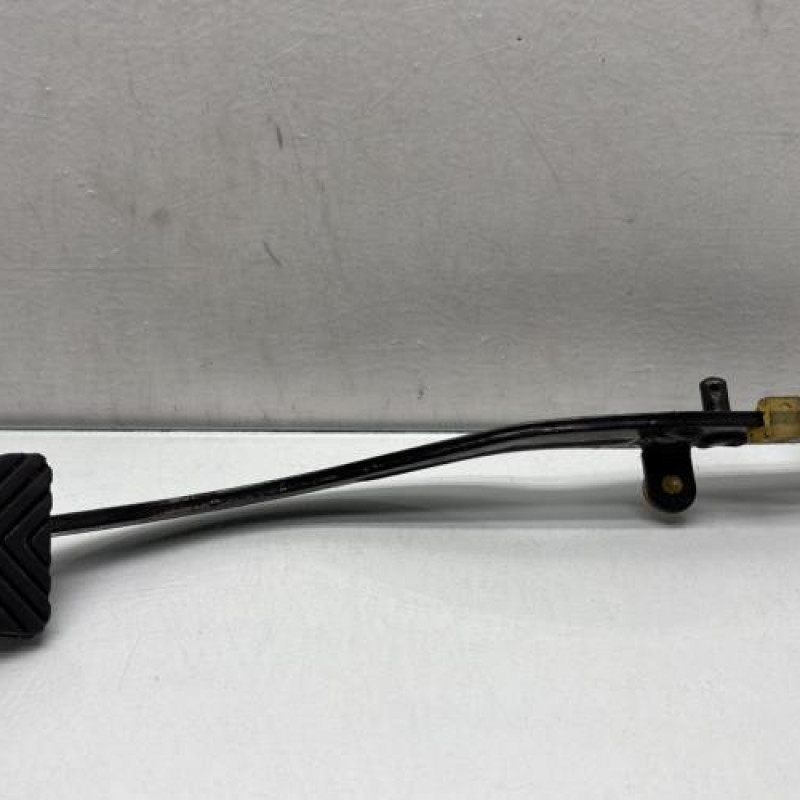 Pedale d'embrayage HYUNDAI I 20 1 Photo n°1