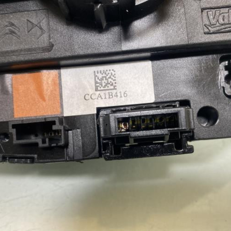 Com (Bloc Contacteur Tournant+Commodo Essuie Glace+Commodo Phare) PEUGEOT 308 2 Photo n°4