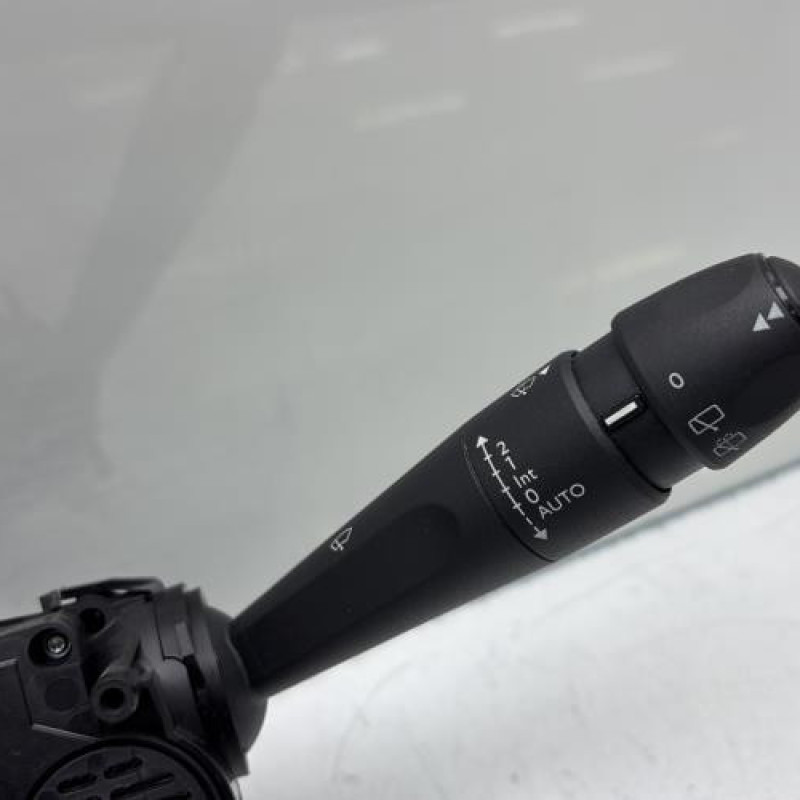 Com (Bloc Contacteur Tournant+Commodo Essuie Glace+Commodo Phare) CITROEN C3 3 Photo n°6