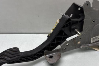 Pedale d'embrayage RENAULT MEGANE 4 Photo n°1