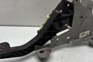 Pedale d'embrayage RENAULT MEGANE 4 Photo n°1