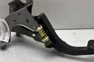 Pedale d'embrayage RENAULT MEGANE 4