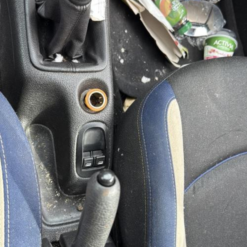 Pedale d'embrayage PEUGEOT 206 Photo n°18