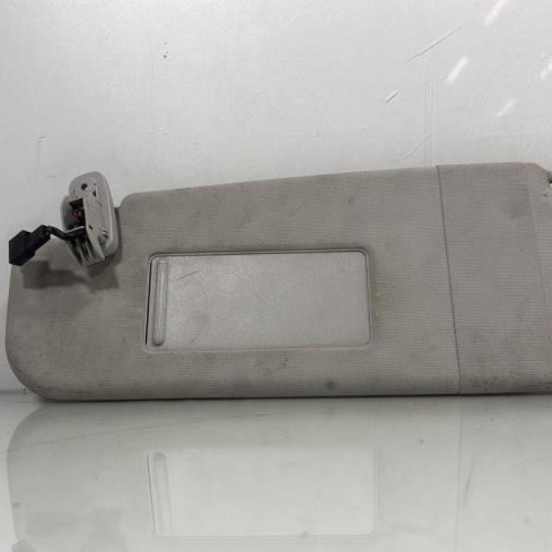 Pare soleil gauche VOLKSWAGEN POLO 4 Photo n°2