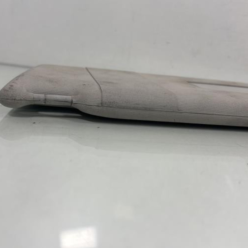 Pare soleil gauche VOLKSWAGEN POLO 4 Photo n°3