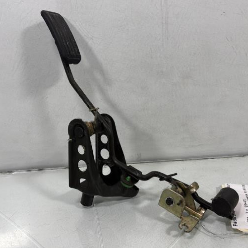 Pedale d'accelerateur TOYOTA YARIS 1 Photo n°3