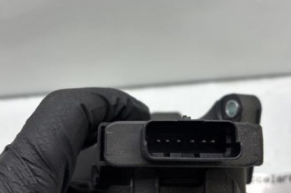 Pedale d'accelerateur PEUGEOT 208 1