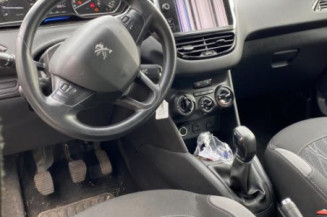 Pedale d'accelerateur PEUGEOT 208 1