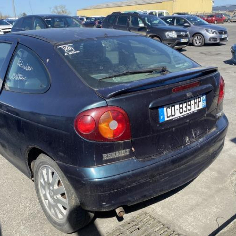 Pare soleil gauche RENAULT MEGANE 1 Photo n°10