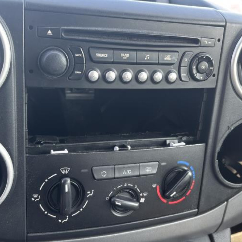 Pare soleil gauche PEUGEOT PARTNER 2 Photo n°20