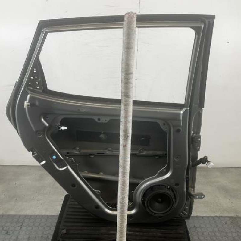 Porte arriere gauche KIA VENGA Photo n°6