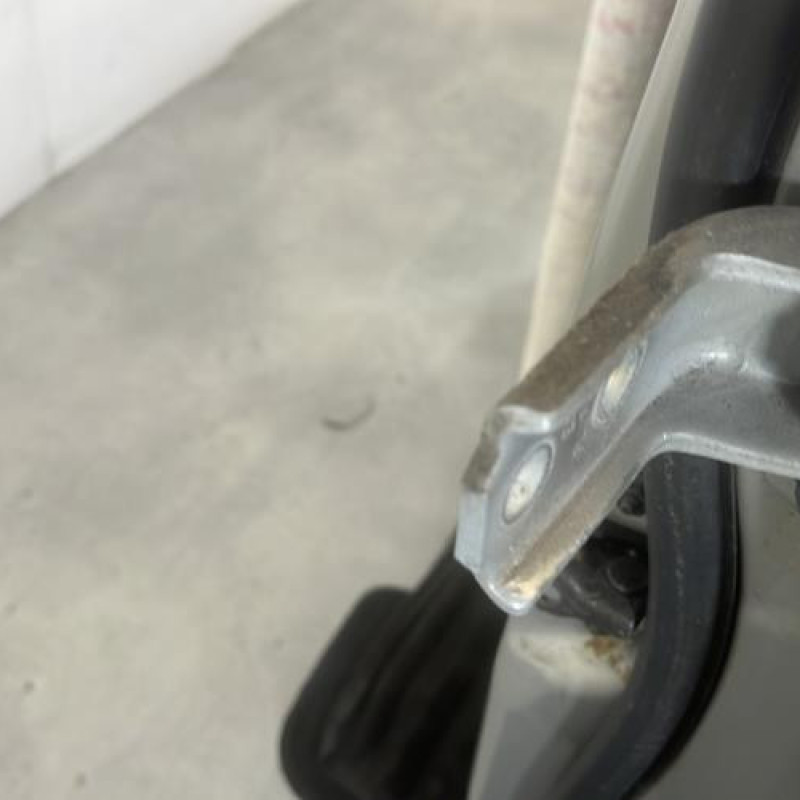Porte avant gauche KIA VENGA Photo n°3