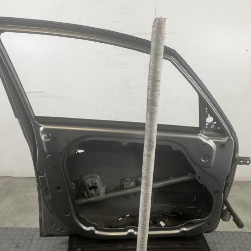 Porte avant gauche KIA VENGA Photo n°6