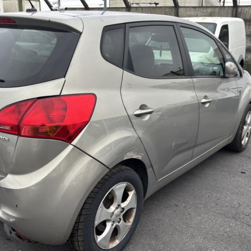 Porte avant gauche KIA VENGA Photo n°9
