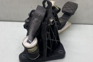 Pedale d'embrayage MERCEDES CLASSE A 176
