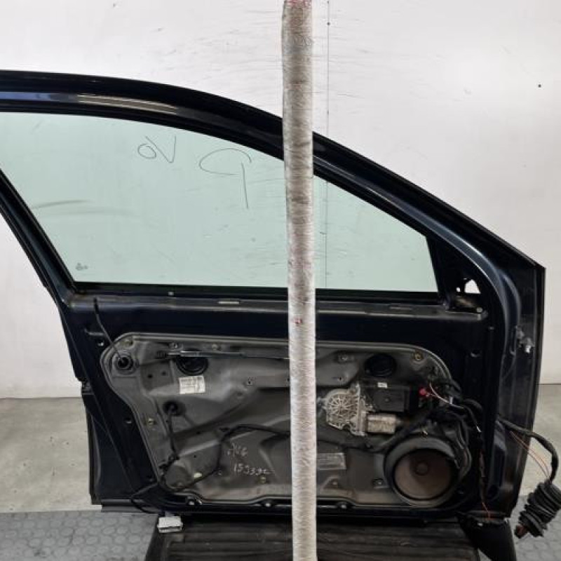 Porte avant gauche VOLKSWAGEN GOLF 4 Photo n°8