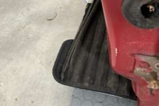 Porte avant gauche PEUGEOT 208 1