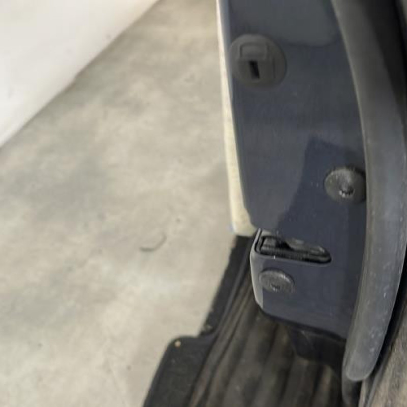 Porte avant droit VOLKSWAGEN GOLF 5 Photo n°3