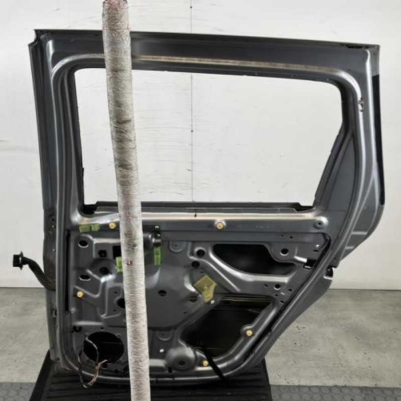 Porte arriere droit DACIA DUSTER 1 Photo n°4