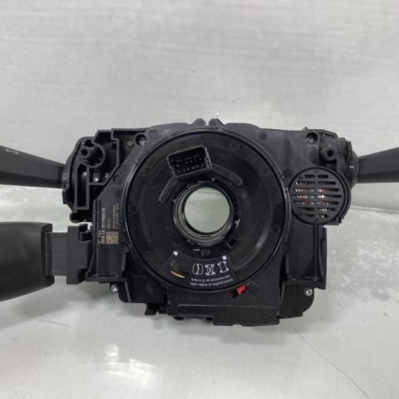 Com (Bloc Contacteur Tournant+Commodo Essuie Glace+Commodo Phare) CITROEN C3 3 Photo n°1