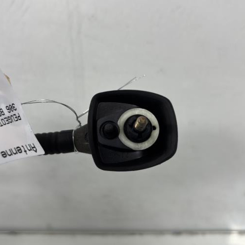 Antenne PEUGEOT 306 Photo n°3