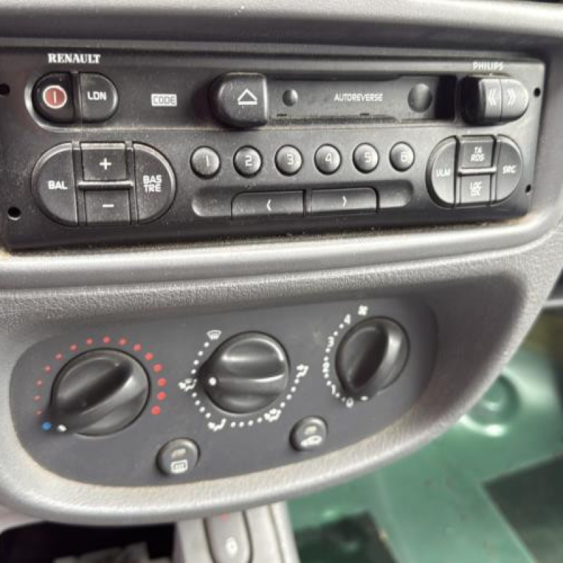Antenne RENAULT CLIO 2 Photo n°19