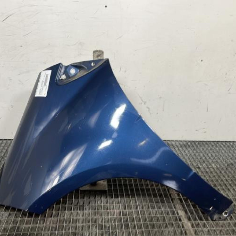 Aile avant gauche MERCEDES CLASSE A 169 Photo n°1