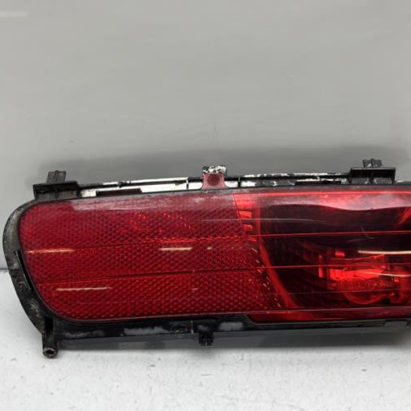 Anti brouillard arriere gauche CITROEN C4 PICASSO 1 Photo n°1