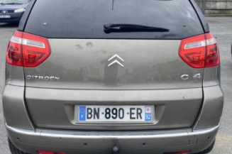Anti brouillard arriere gauche CITROEN C4 PICASSO 1