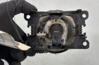 Anti brouillard droit (feux) PEUGEOT 5008 1