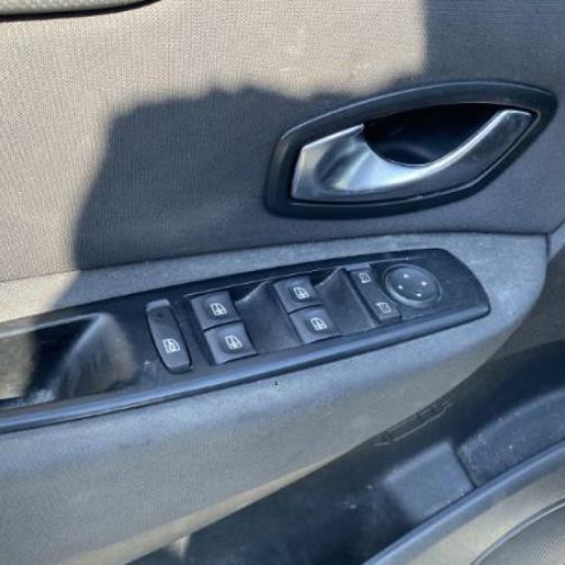 Demarreur RENAULT GRAND SCENIC 3 Photo n°16