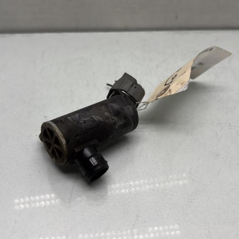 Pompe lave glace arriere HYUNDAI IX 35 Photo n°3