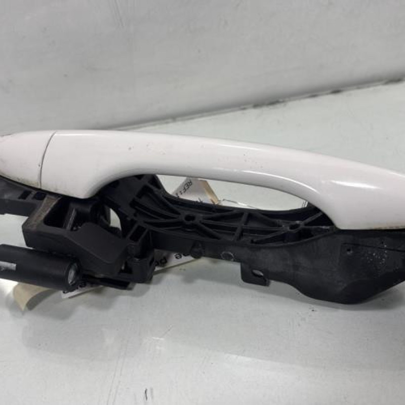 Poignee porte arriere droit HYUNDAI IX 35 Photo n°4