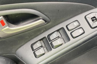 Poignee porte arriere droit HYUNDAI IX 35