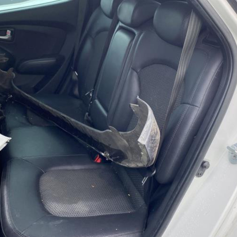 Poignee porte arriere droit HYUNDAI IX 35 Photo n°20